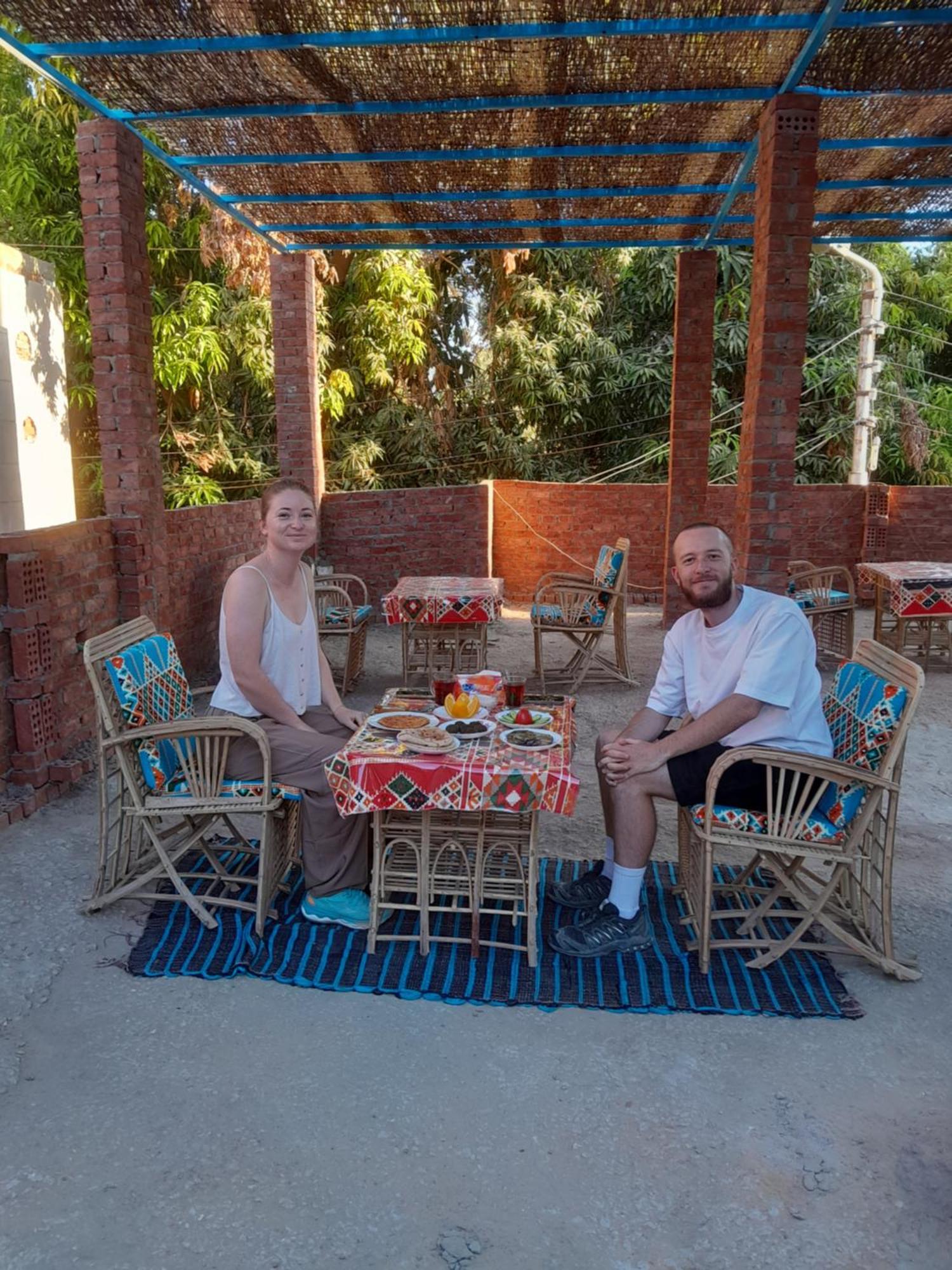 Ostello Kashta Nubian Guest Houst Assuan Esterno foto
