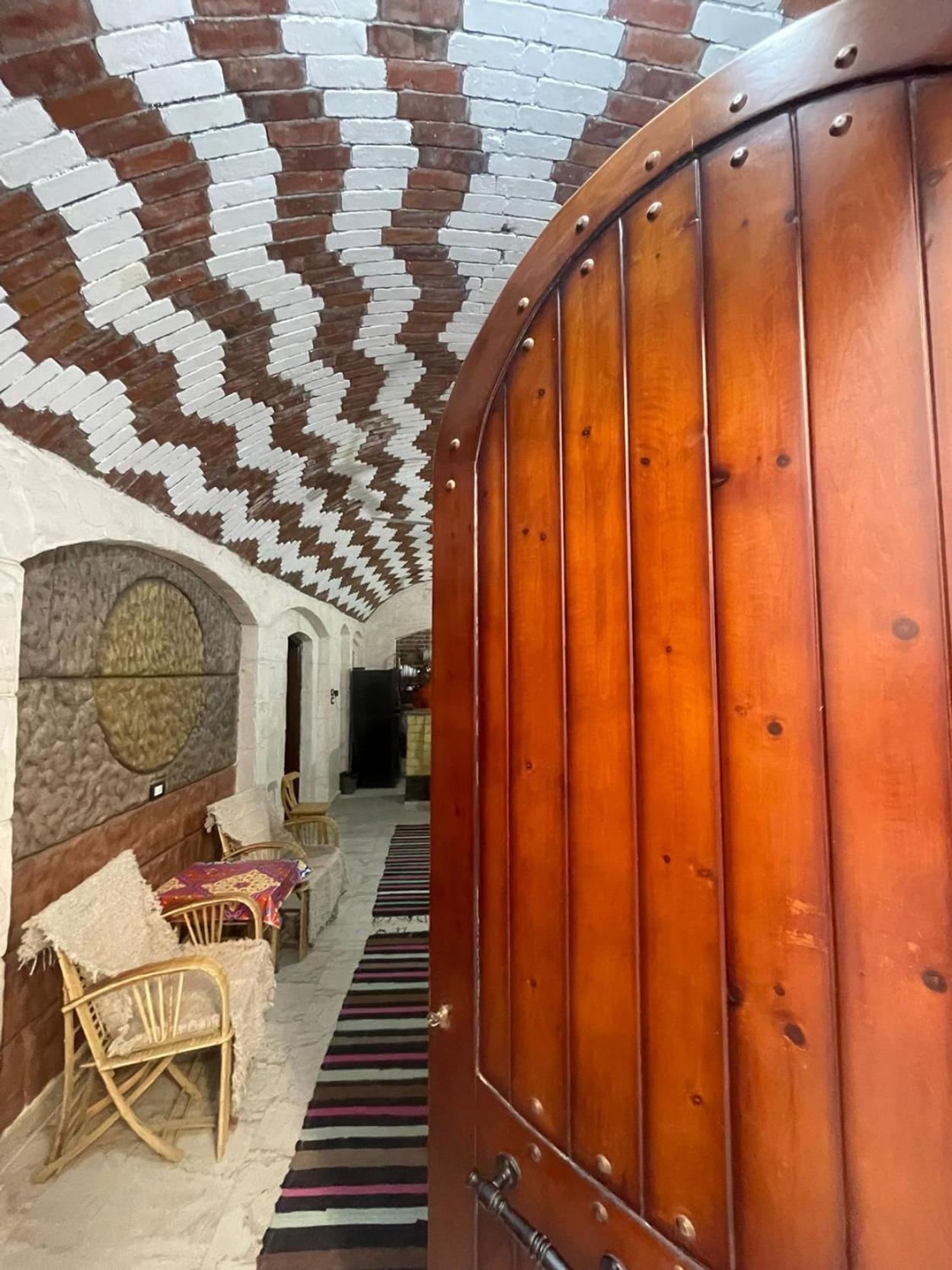 Ostello Kashta Nubian Guest Houst Assuan Esterno foto