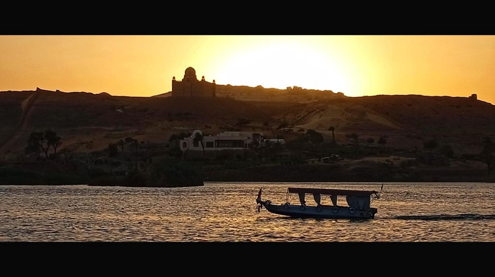 Ostello Kashta Nubian Guest Houst Assuan Esterno foto